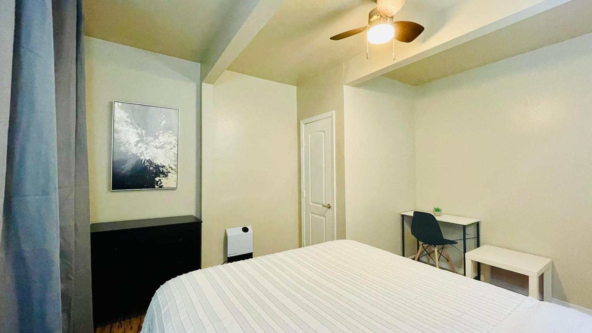 Delightful Location In Midtown! Apartment Houston Bagian luar foto